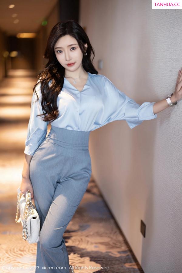 [XiuRen]高清写真图 2023.07.21 No.7123 王馨瑶yanni 无内肉丝